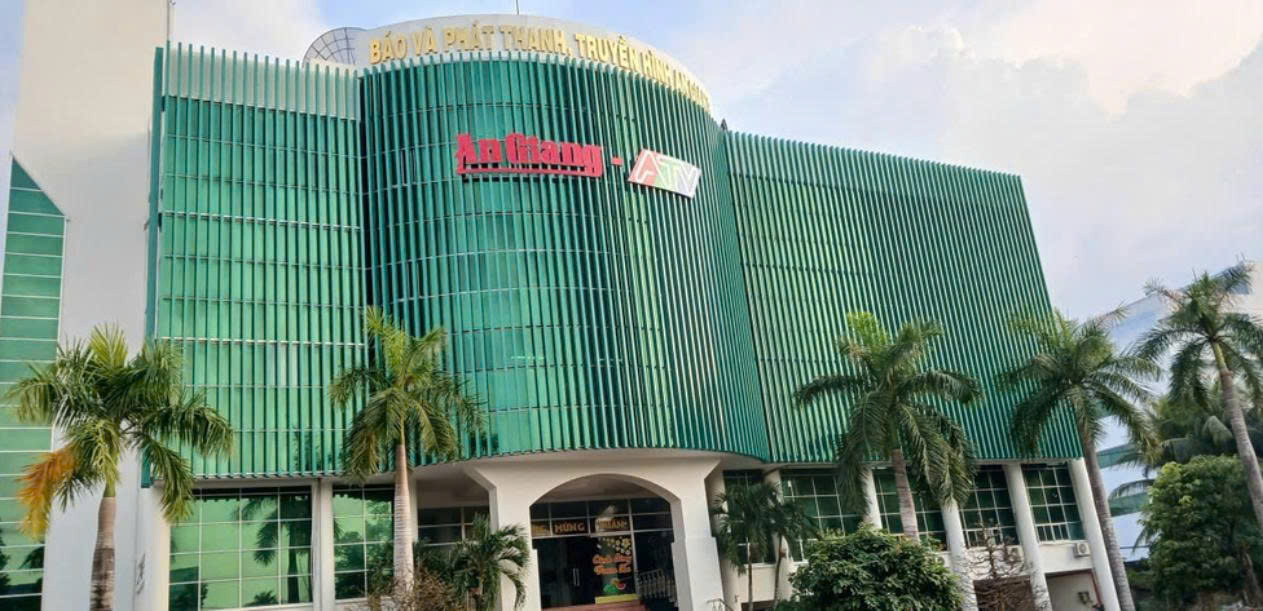Tập huấn AI cho cán bộ Báo & Đài PT-TH An Giang