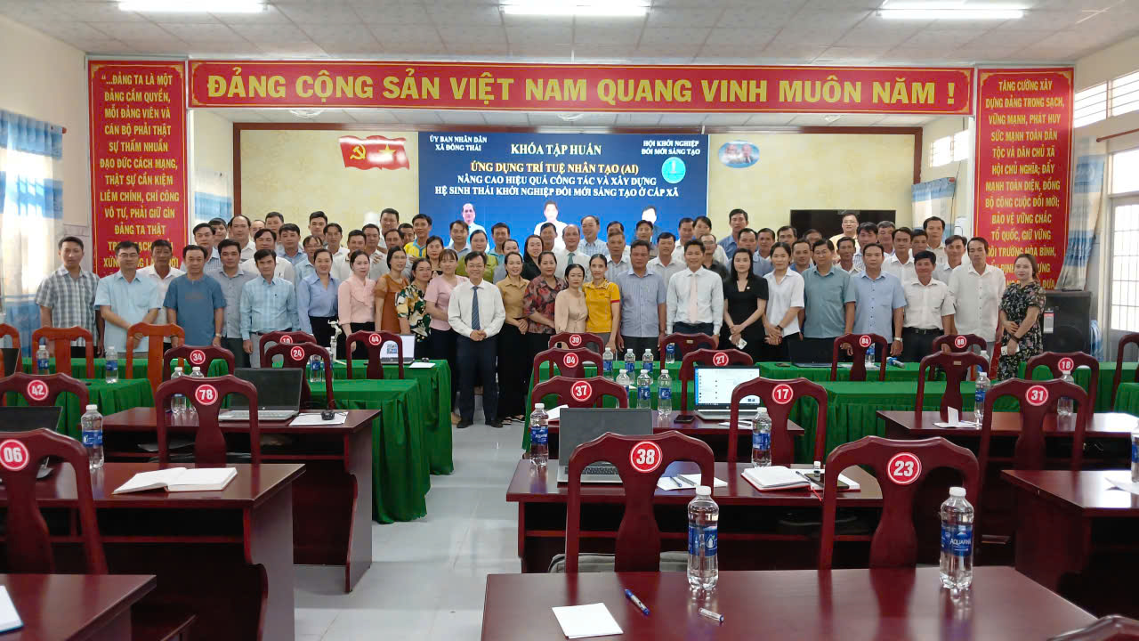 Lớp AI cho cán bộ Phường Tô Châu — soạn báo cáo, tổng hợp số liệu